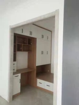 光明海上海25号楼90平
